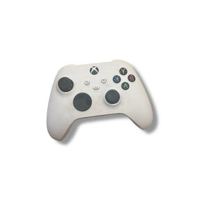 Microsoft Xbox Wireless Controller In The Robot White for Xbox Series x/S Used